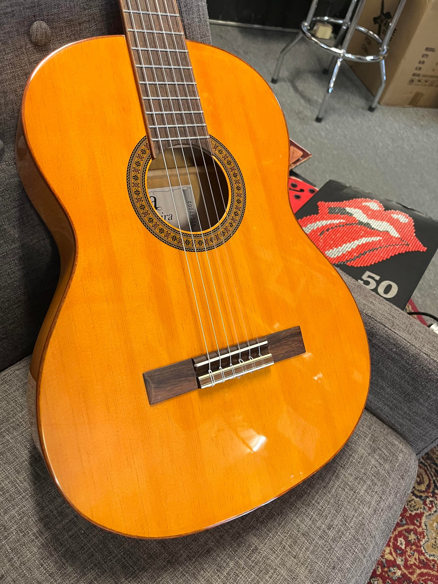 Admira Triana Flamenco Guitar w/Spruce Top Matte Gloss Finish