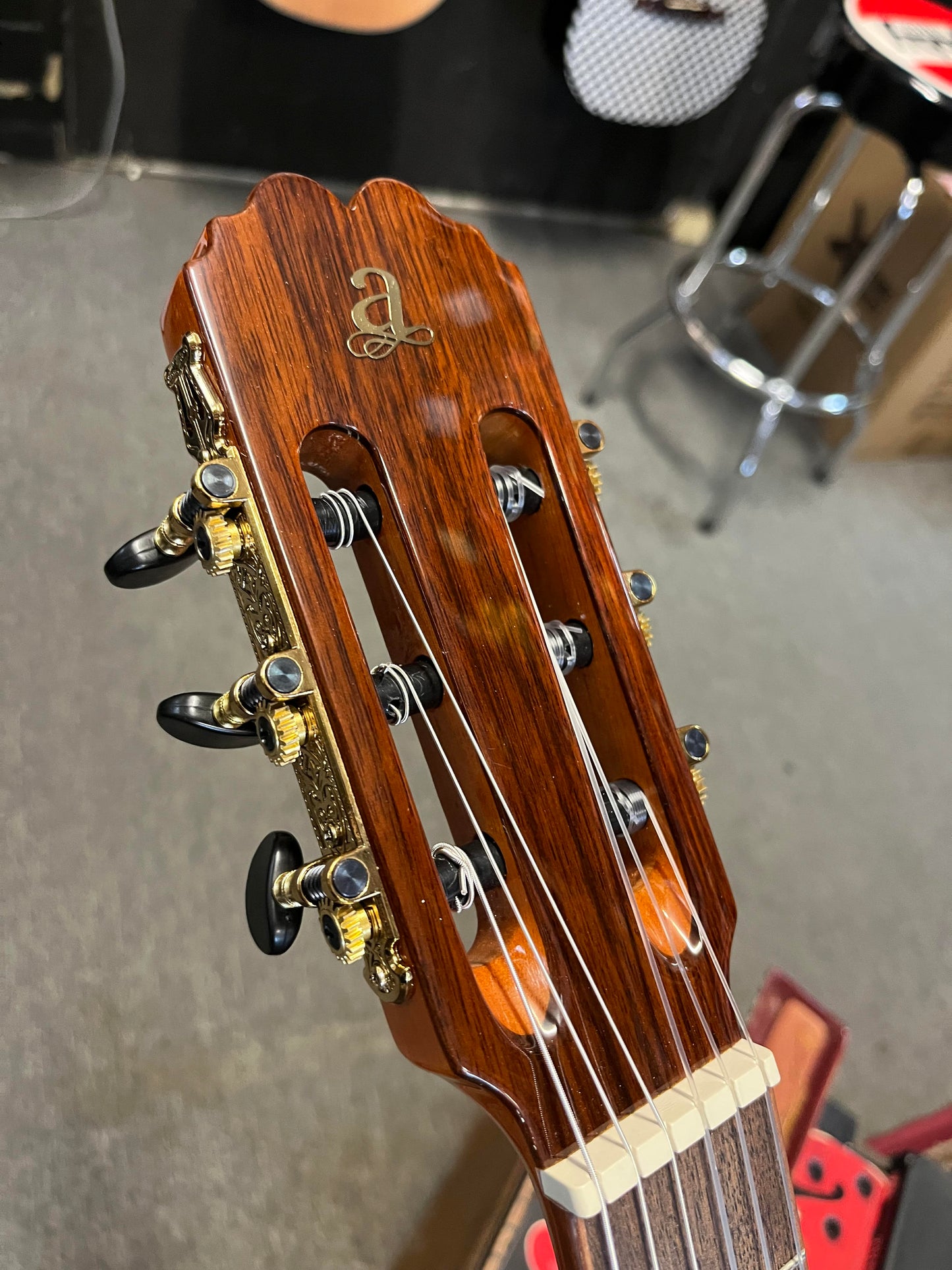 Admira Triana Flamenco Guitar w/Spruce Top Matte Gloss Finish