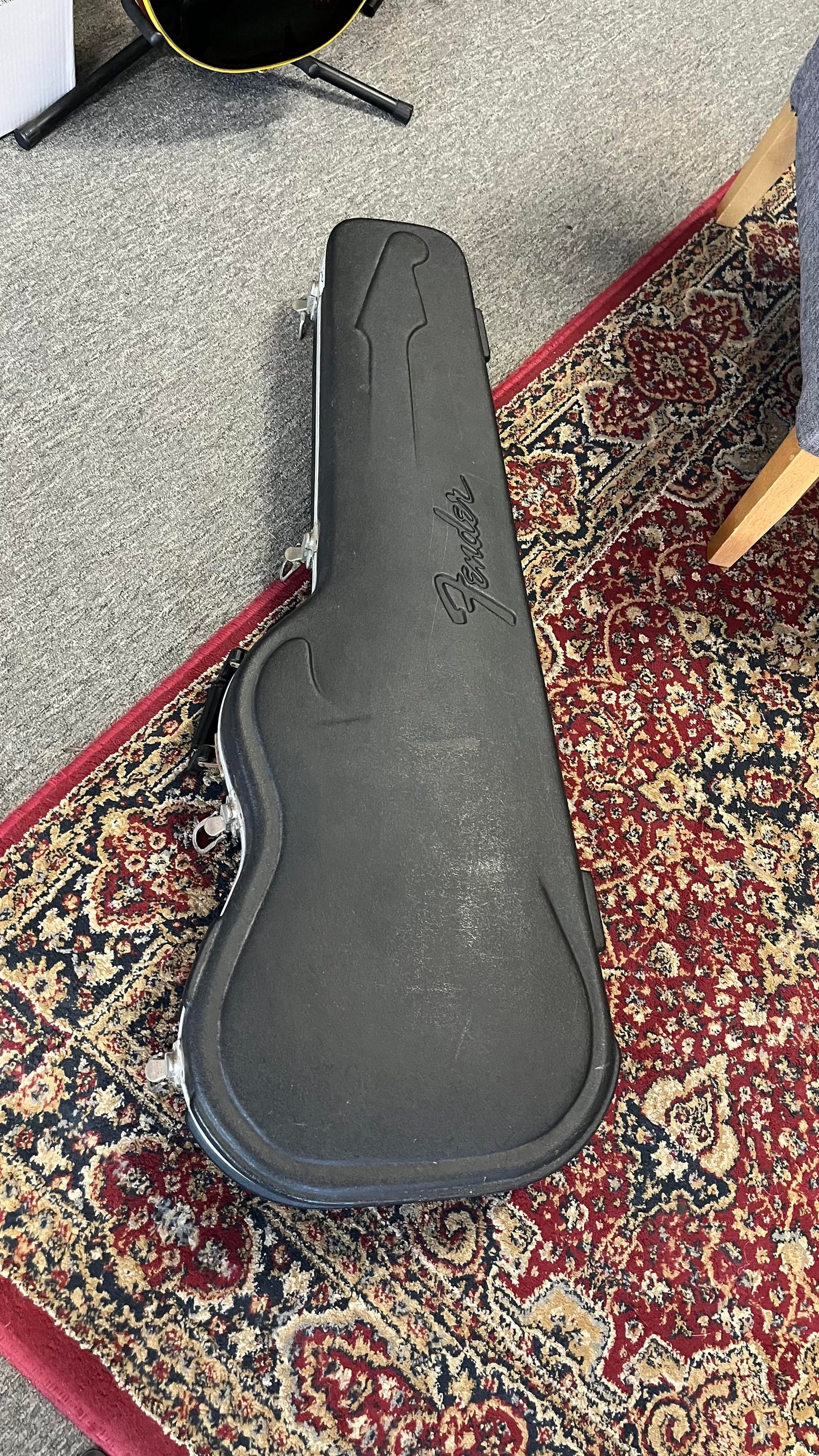 Second Hand Fender 2000 Deluxe Strat Crimson Red Transparent MN in Hard Case Serial # Z0052993