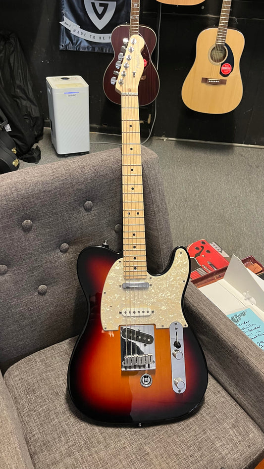 Second Hand 2011 Fender American Nashville B Bender Telecaster in Hard Case Serial # US11119477