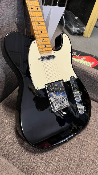 Second Hand 2010 Fender American Standard Tele Black MN in Hard Case Serial # US10097688