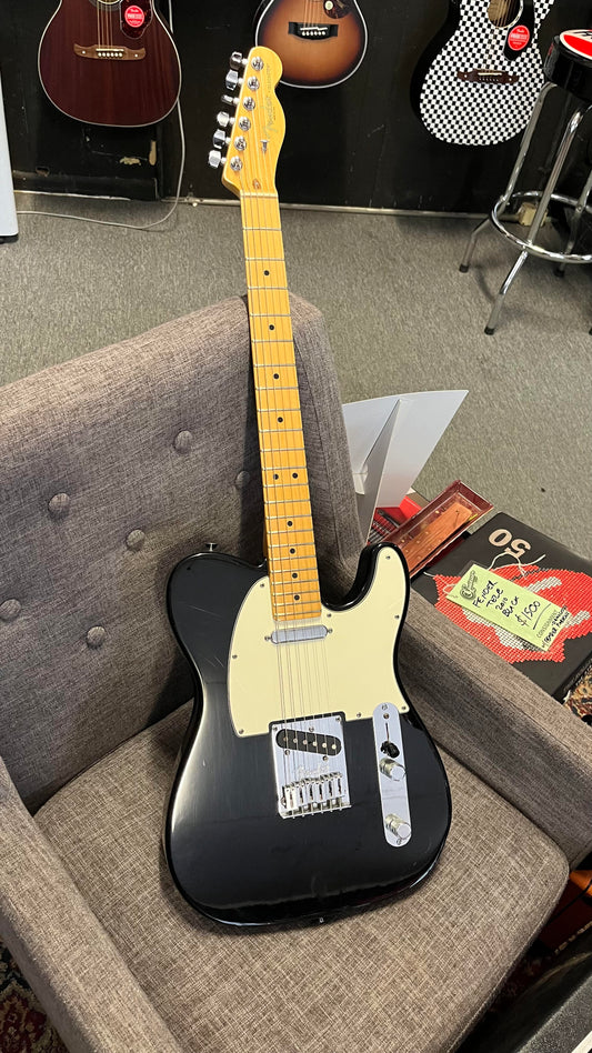 Second Hand 2010 Fender American Standard Tele Black MN in Hard Case Serial # US10097688