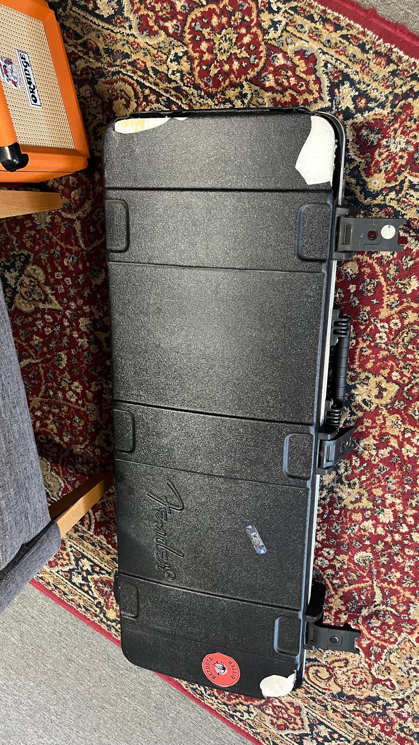 Second Hand 2010 Fender American Standard Tele Black MN in Hard Case Serial # US10097688