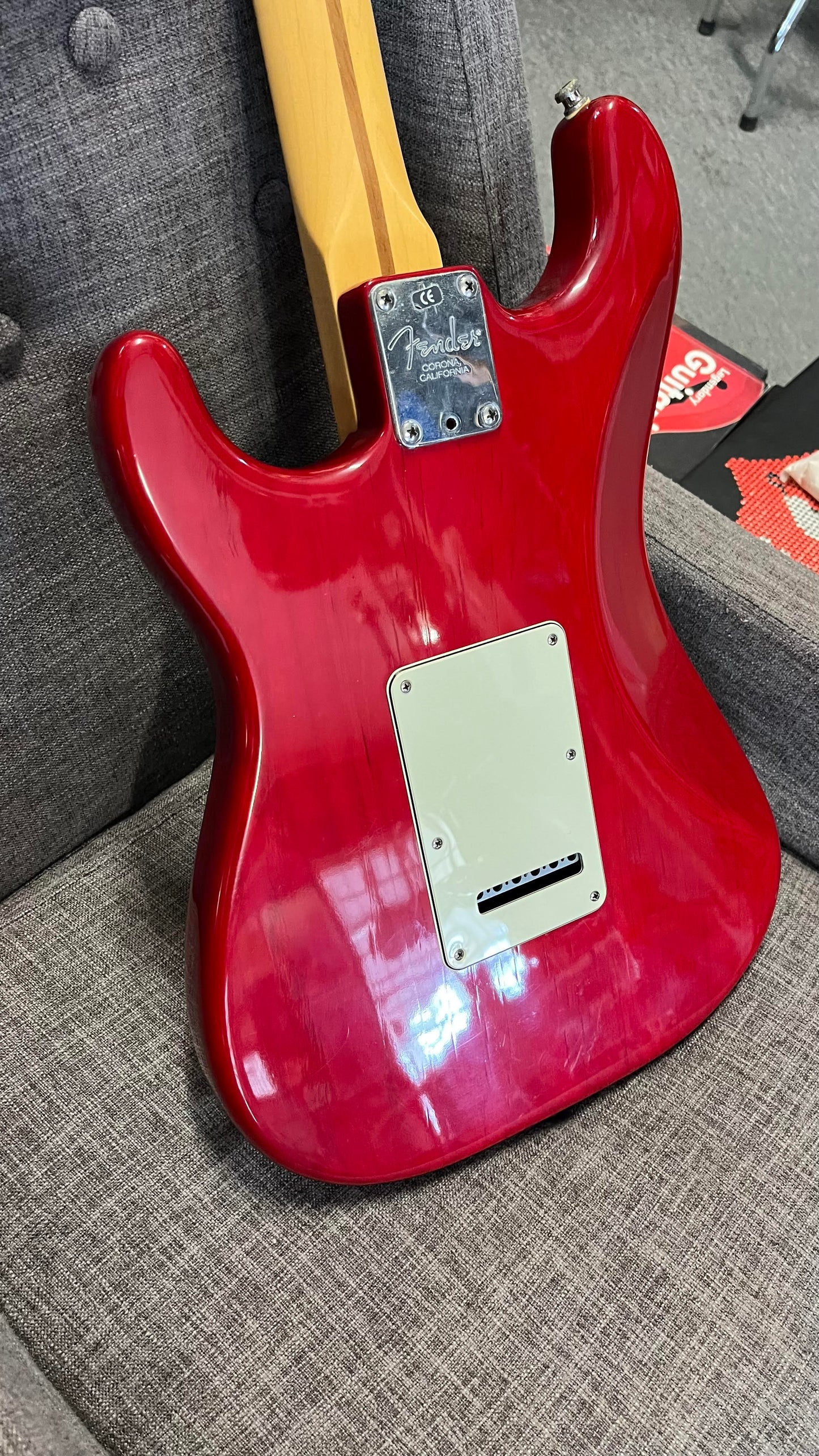 Second Hand Fender 2000 Deluxe Strat Crimson Red Transparent MN in Hard Case Serial # Z0052993