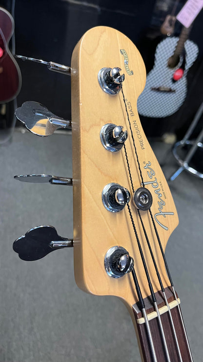 Fender 2006 60th Anniversary American Series Precision Bass 3TS in HC Serial # Z6127359