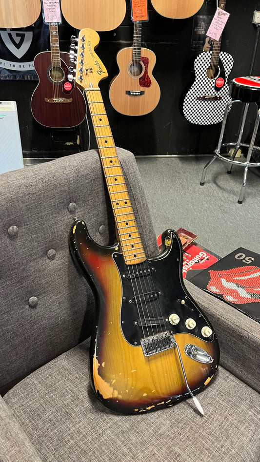 Fender 1975 Modded Strat 3 Colour Sunburst MN in Original Case
