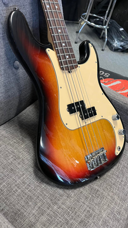 Fender 2006 60th Anniversary American Series Precision Bass 3TS in HC Serial # Z6127359