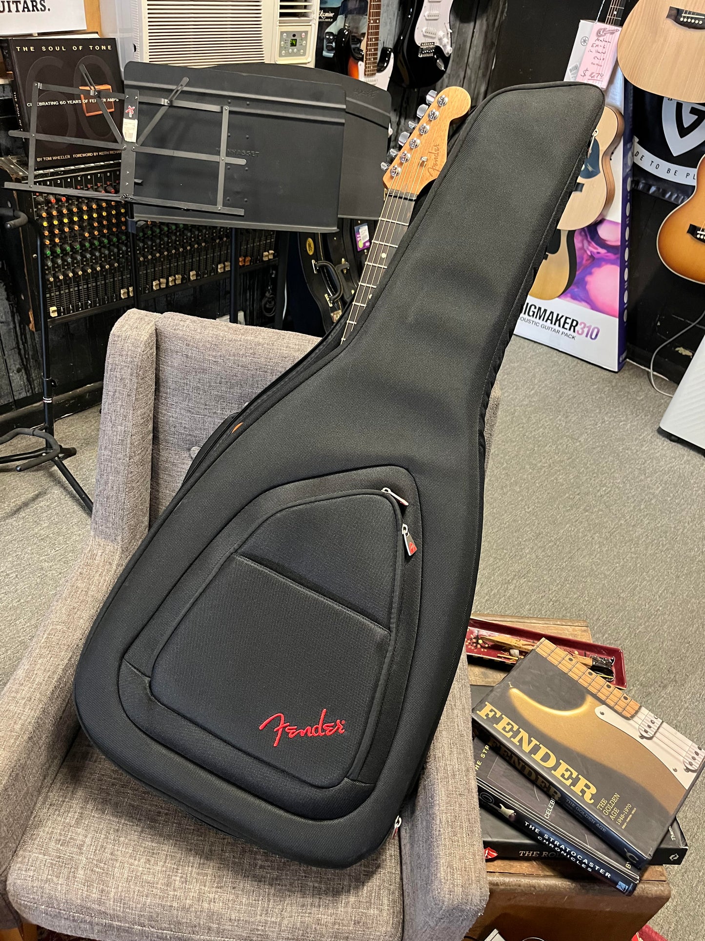 Second Hand Fender American Acoustasonic® Jazzmaster Tobacco Sunburst in Gig Bag Serial #US220761A