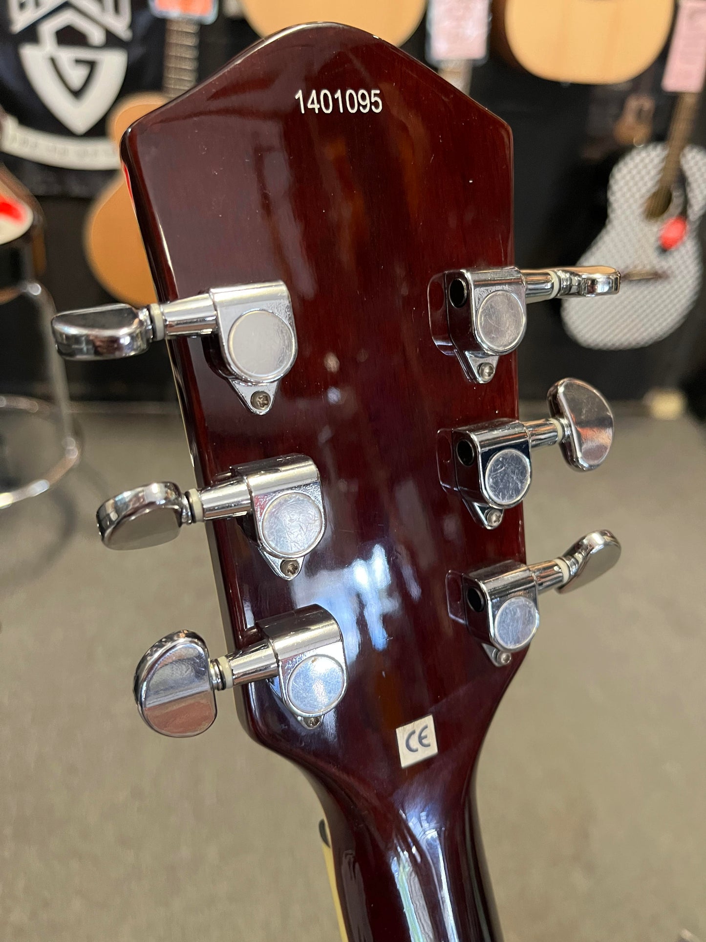 Second Hand Eastwood Airline Guitars H78 Honeyburst 2014 in Hard case