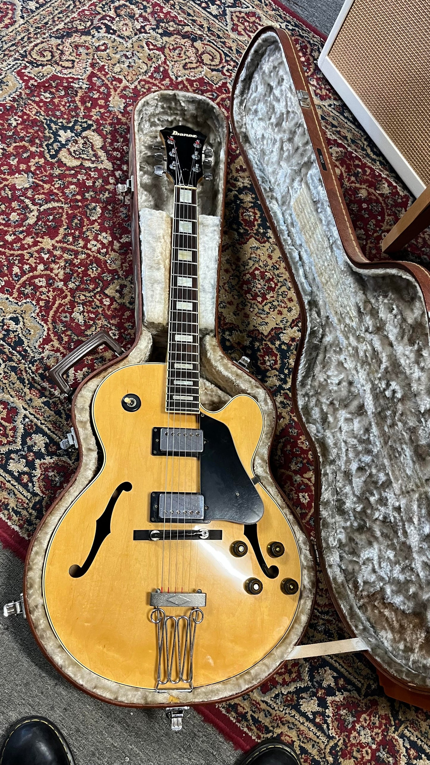 Second Hand Ibanez FG-100 Jazz Box in Hard Case 1985