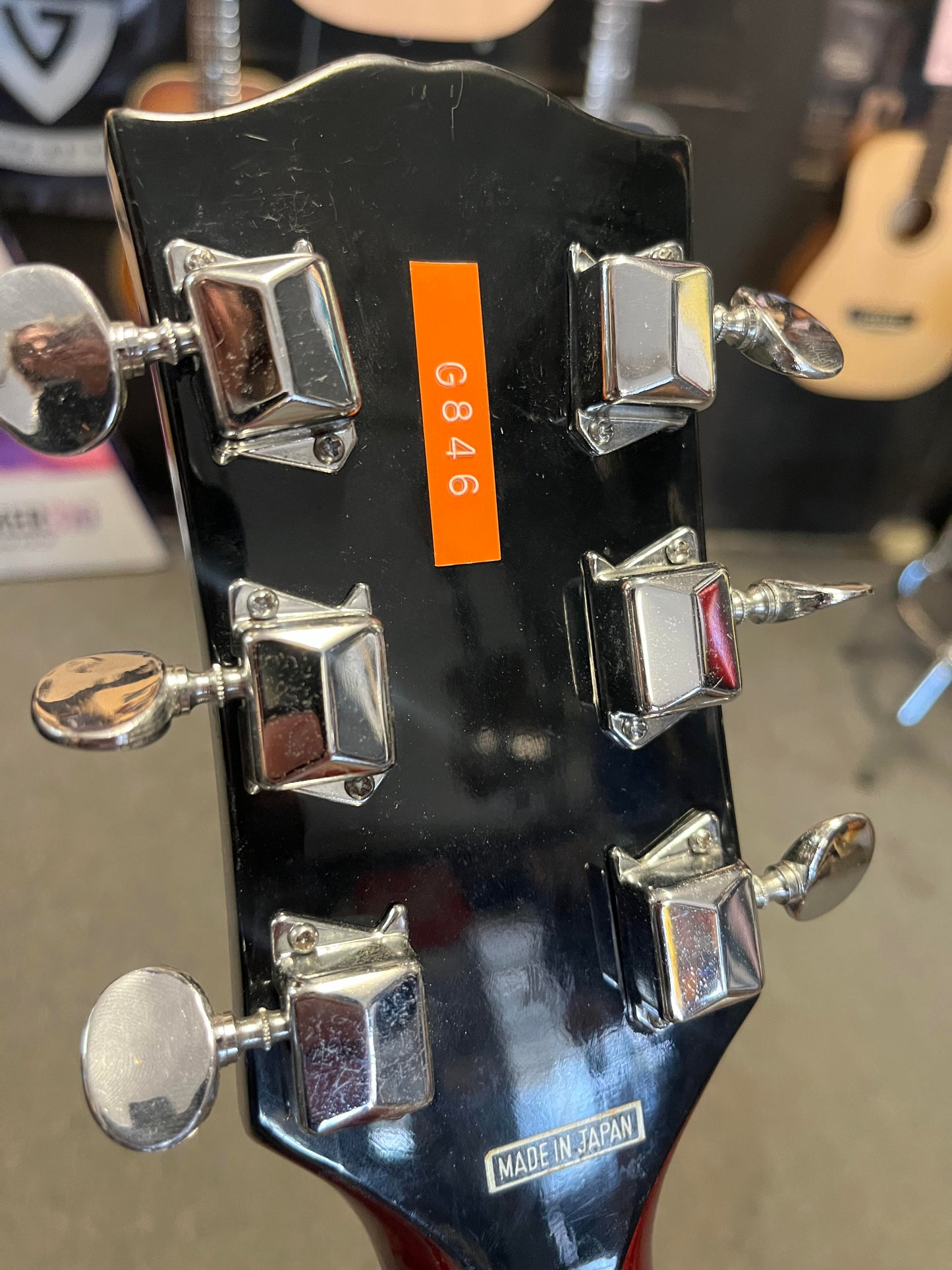 Second Hand Ibanez 684-6 Concord Hummingbird Copy with under saddle pickup in Hard Case