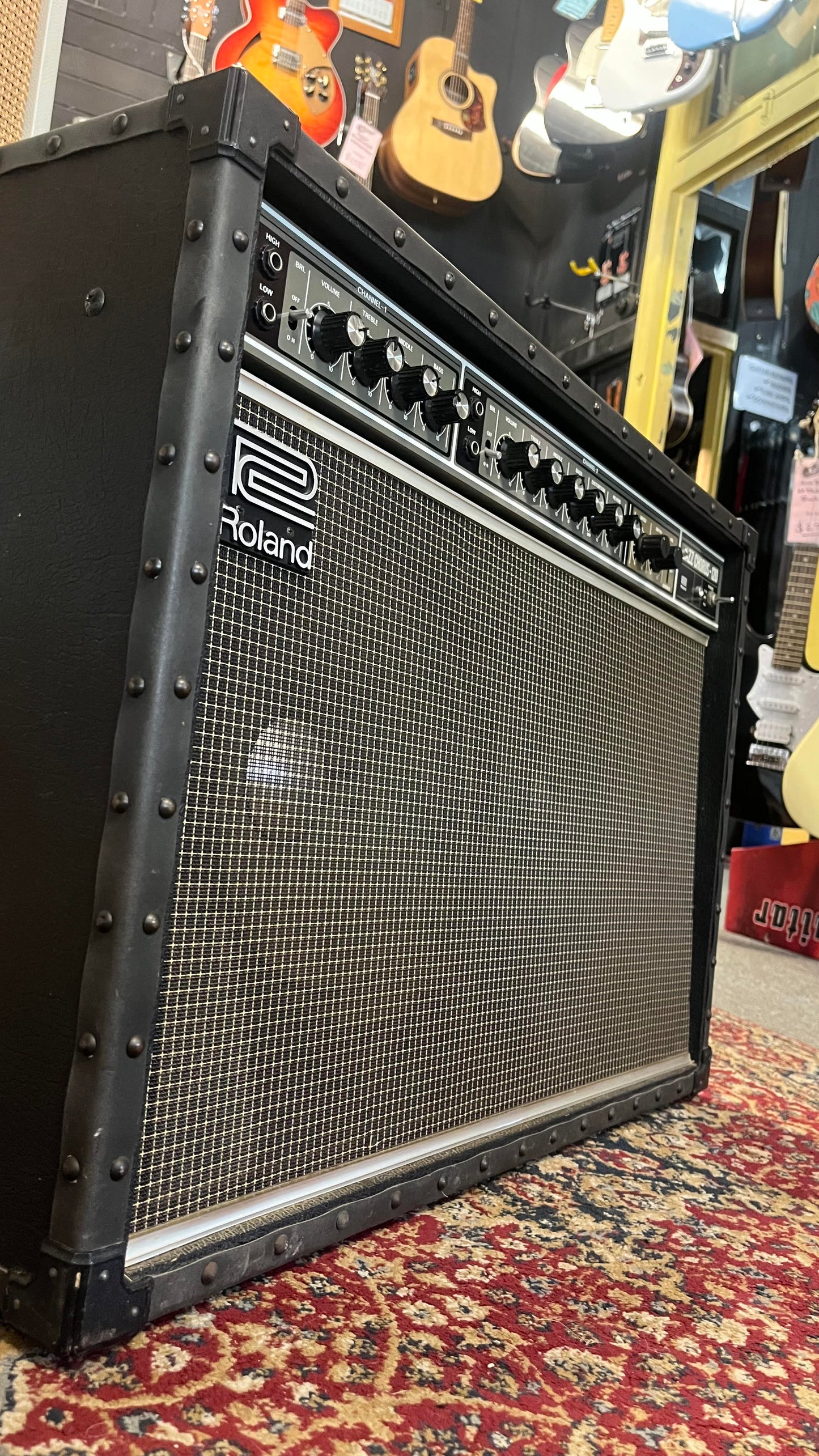 Roland Jazz chorus JC-120 1987 Serial # 765544