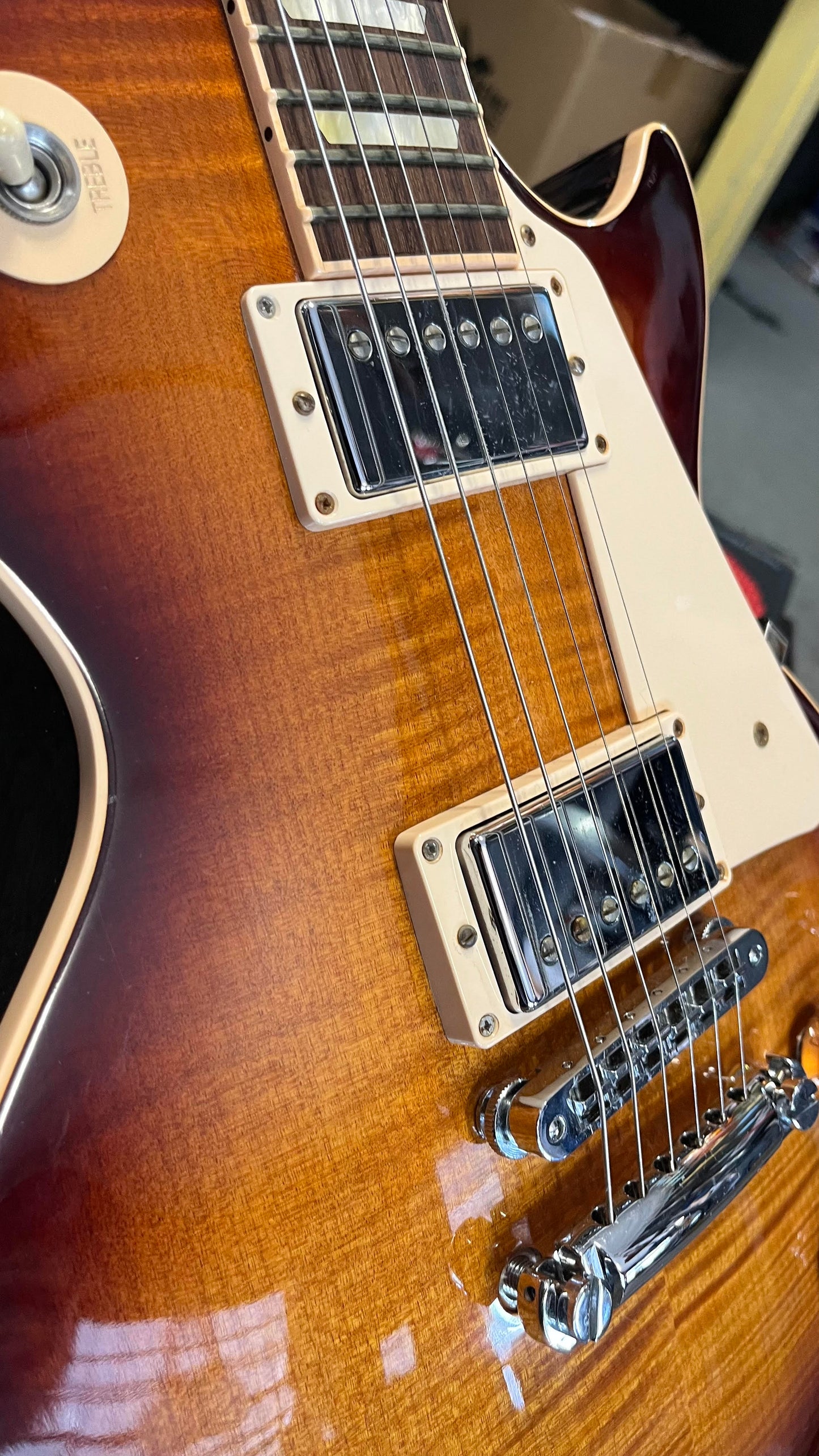 2013 Gibson Les Paul Standard Desert Burst in Hard case Serial # 126830369