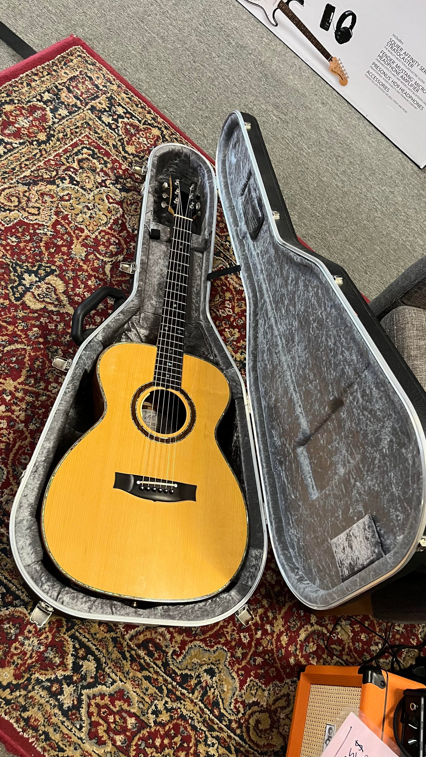 Maton 2014 Custom Shop Classic "Clarice" in Hiscox Case