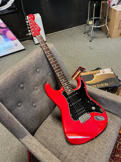 Squier 1984 Contemporary Series JV Strat SST314-55 Torino Red in original soft case Serial # JV95918