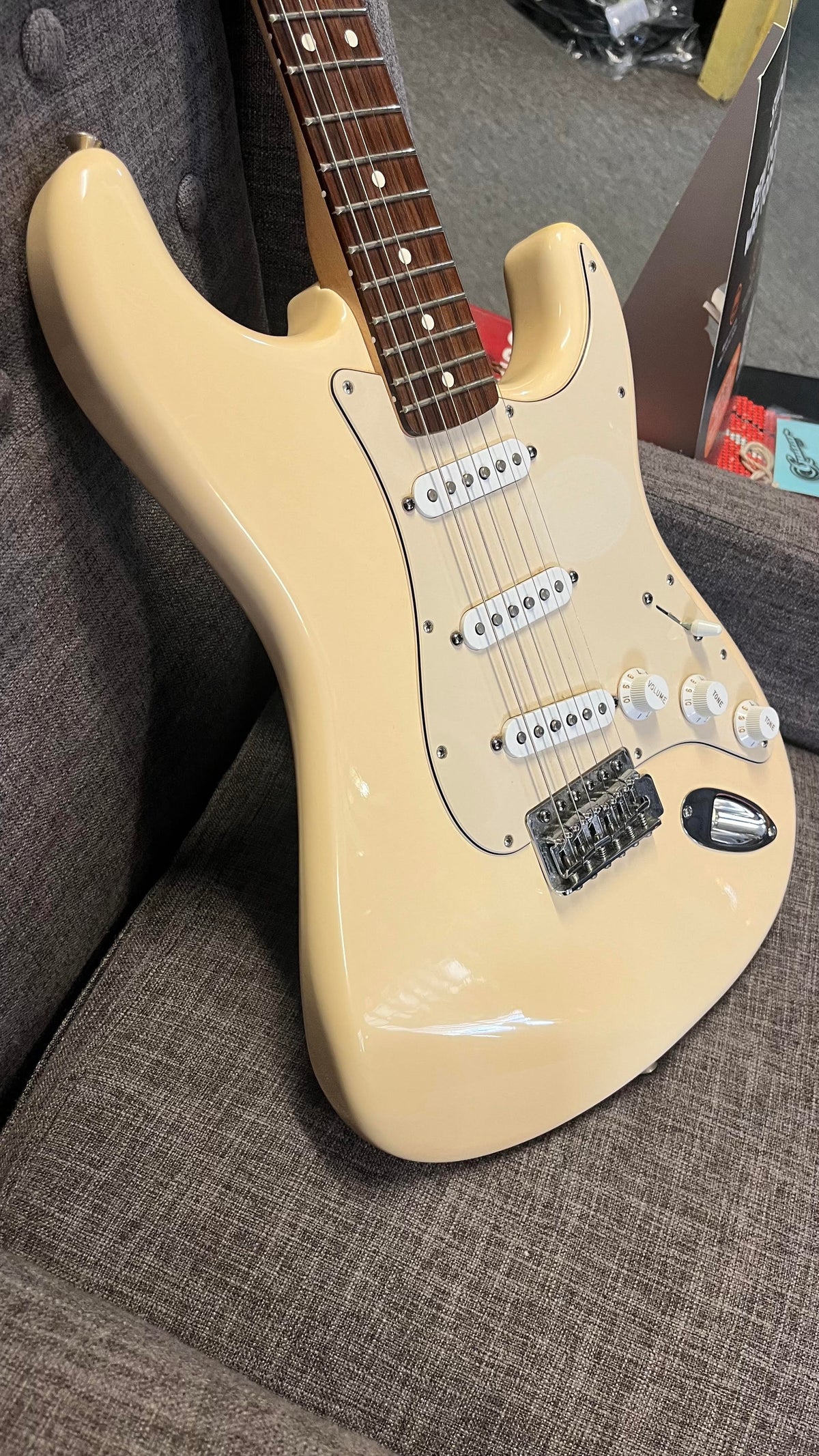 Second Hand Fender Mexican Standard Strat 2006 Desert Sands in Bass Hard Case Serial # MZ6195699
