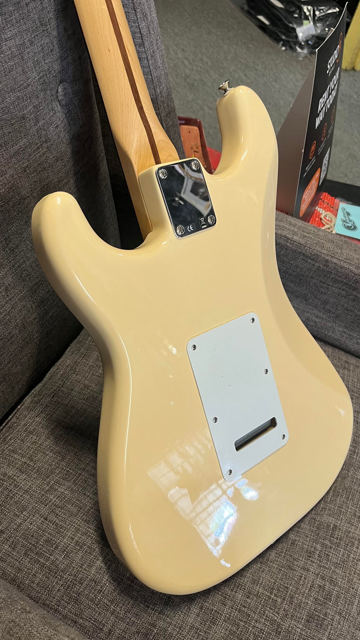 Second Hand Fender Mexican Standard Strat 2006 Desert Sands in Bass Hard Case Serial # MZ6195699