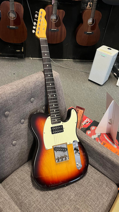 Second hand Fender Crafted in Japan 1997-98 Telecaster Modded in Tweed Hard Case