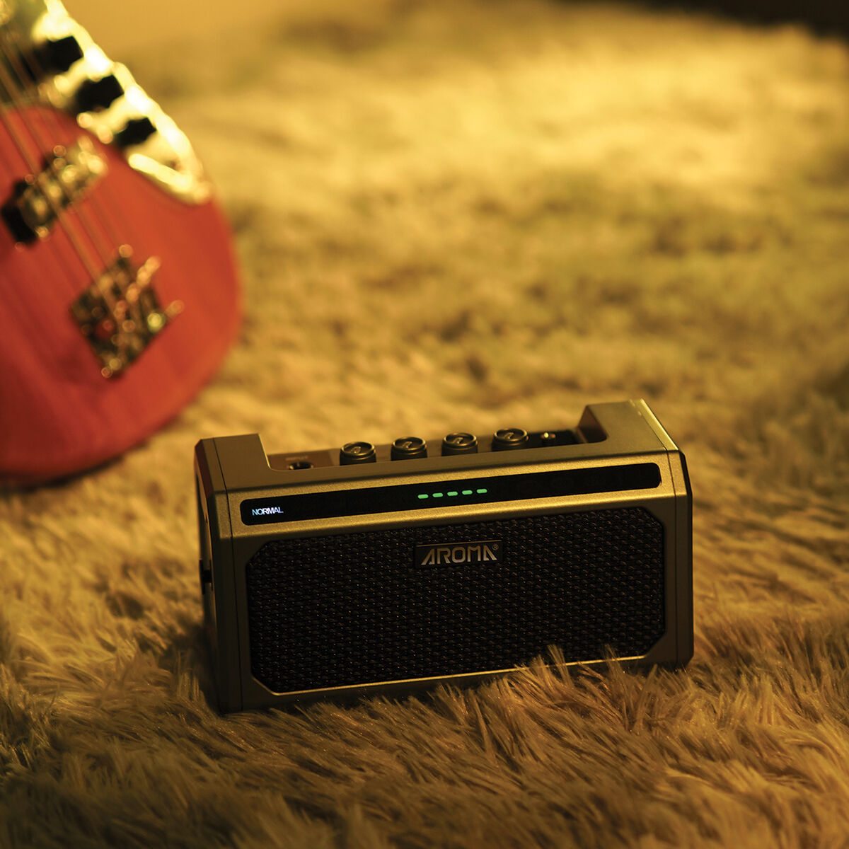 Aroma 10W Bass Guitar Amplifier with Drum Machine [TG-08B]